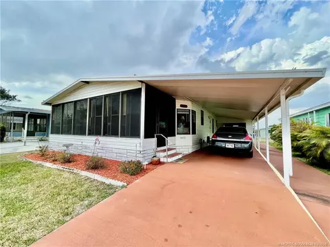 16171 Five Wood Way SW, Indiantown, FL 34956