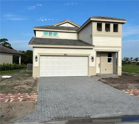 299 SE Via Sangro, Port Saint Lucie, FL 34952