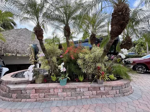 426 NW Chipshot Ln, Port St Lucie, FL 34986