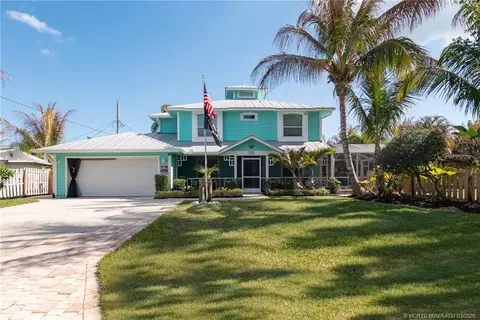 4095 SE Bay Ave, Stuart, FL 34997