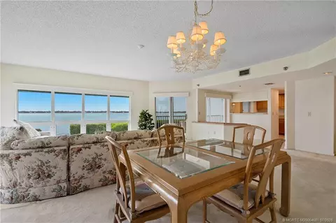 Dining - 164 NEdgewater Dr #2106, Stuart, FL 34996 photo 1 of 1