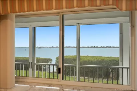 View/Area - 164 NEdgewater Dr #2106, Stuart, FL 34996 photo 3 of 5