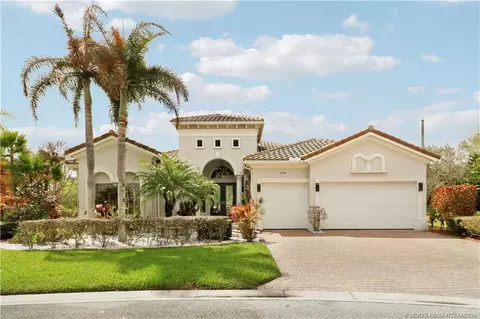 5628 SW Gray Fox Dr, Palm City, FL 34990