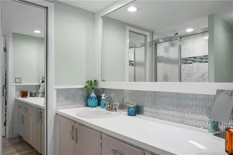 Bath - 6057 SE Riverboat Dr, Stuart, FL 34997 photo 1 of 3