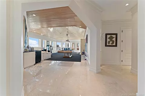 Entry Way - 3066 SE Dune Dr, Stuart, FL 34996 photo 6 of 6