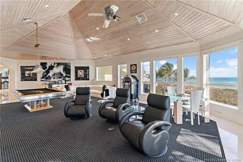 Living - 3066 SE Dune Dr, Stuart, FL 34996 photo 9 of 10