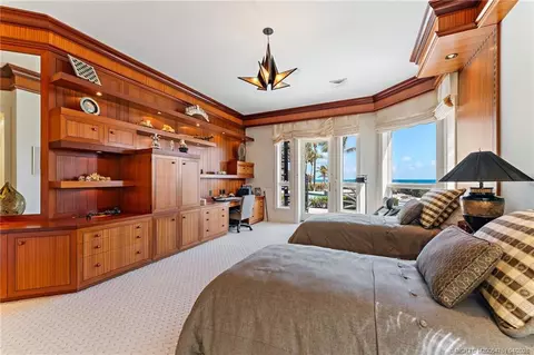 Bedroom - 3066 SE Dune Dr, Stuart, FL 34996 photo 4 of 9