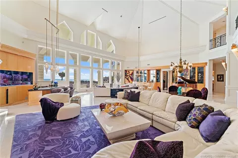 Living - 3066 SE Dune Dr, Stuart, FL 34996 photo 5 of 10
