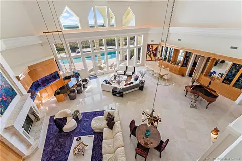 Living - 3066 SE Dune Dr, Stuart, FL 34996 photo 8 of 10