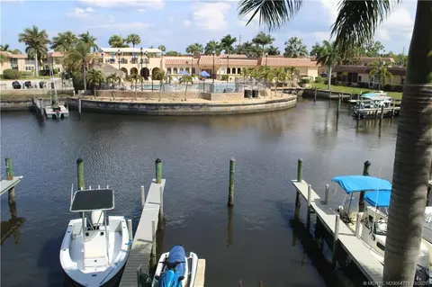 2600 S Kanner Hwy #K10, Stuart, FL 34994