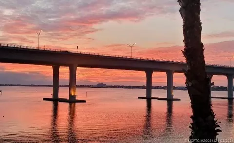 215 NW Flagler Ave #203, Stuart, FL 34994