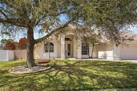 2526 SW Abney St, Port Saint Lucie, FL 34953