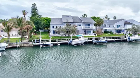 2550 Harbour Cove Dr, Hutchinson Island, FL 34949