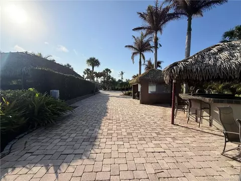 90 NW Boundary Dr, Port St Lucie, FL 34986