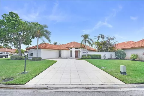 2975 SW Mariposa Cir, Palm City, FL 34990
