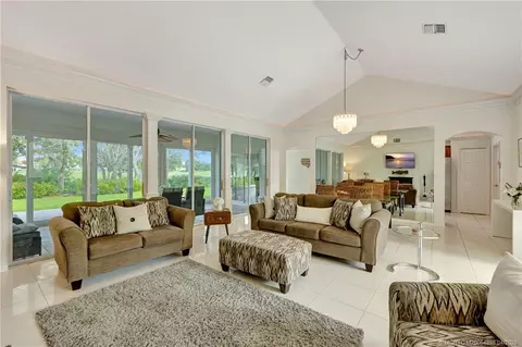 2018 NW Laurel Oak Ln, Palm City, FL 34990