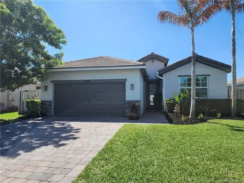 2384 SW Strawberry Ter, Palm City, FL 34990