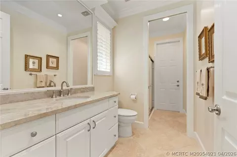 Bath - 4 Castle Hill Way, Stuart, FL 34996 photo 3 of 3