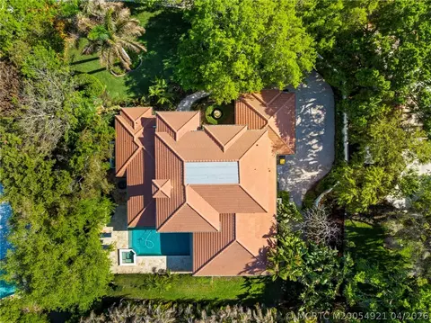 View/Area - 4 Castle Hill Way, Stuart, FL 34996 photo 2 of 5