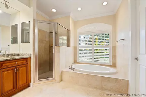 Bath - 4 Castle Hill Way, Stuart, FL 34996 photo 2 of 3