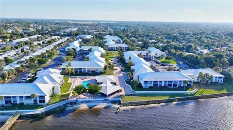 175 SE Saint Lucie Blvd #A90, Stuart, FL 34996