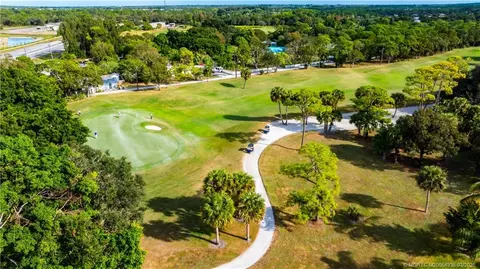 View/Area - 1477 SW Eagleglen Pl, Stuart, FL 34997 photo 6 of 8