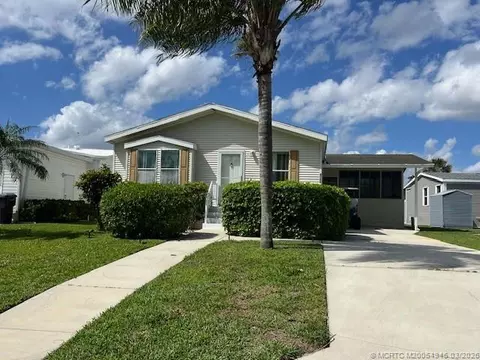 6283 Birch Ln, Lantana, FL 33462