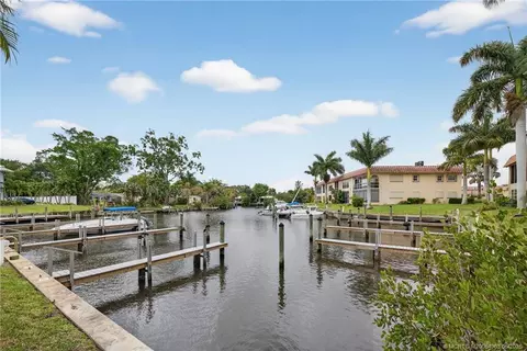 2600 S Kanner Hwy #A5, Stuart, FL 34994