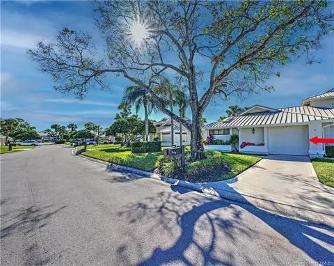5651 SE Foxcross Pl #5651, Stuart, FL 34997