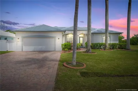 5339 NW Milner Dr, Port Saint Lucie, FL 34983
