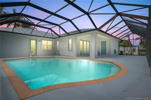 5339 NW Milner Dr, Port Saint Lucie, FL 34983