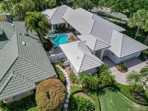 1481 SE Brewster Pl, Stuart, FL 34997