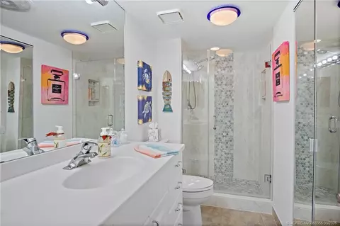 Bath - 245 NE Macarthur Blvd #12, Stuart, FL 34996 photo 1 of 5
