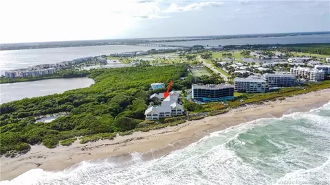 View/Area - 245 NE Macarthur Blvd #12, Stuart, FL 34996 photo 1 of 8
