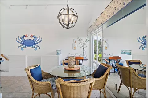 Dining - 245 NE Macarthur Blvd #12, Stuart, FL 34996 photo 3 of 3