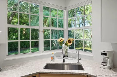 Kitchen - 3488 SE Doubleton Dr, Stuart, FL 34997 photo 4 of 6
