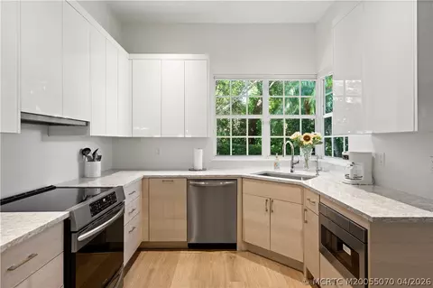 Kitchen - 3488 SE Doubleton Dr, Stuart, FL 34997 photo 2 of 6