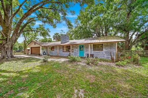 6260 SW Markel St, Palm City, FL 34990