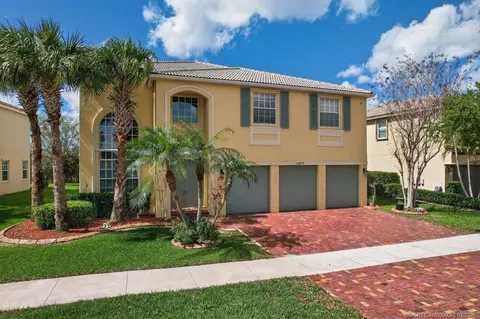 11473 SW Fieldstone Way, Port Saint Lucie, FL 34987