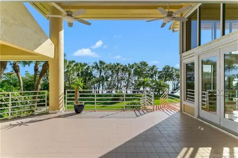 Exterior - 68 S Sewalls Point Rd, Stuart, FL 34996 photo 2 of 9