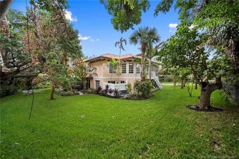 Exterior - 6 Castle Hill Way, Stuart, FL 34996 photo 14 of 22