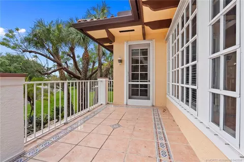 Exterior - 6 Castle Hill Way, Stuart, FL 34996 photo 8 of 22