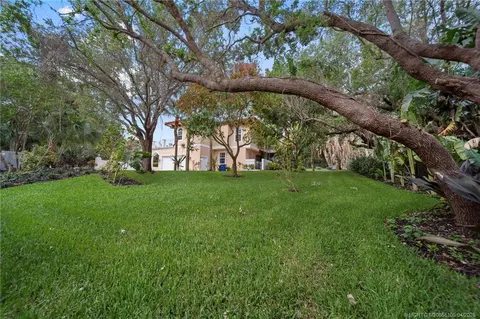 Exterior - 6 Castle Hill Way, Stuart, FL 34996 photo 18 of 22