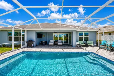 10255 SW Sarcoline Dr, Port Saint Lucie, FL 34987