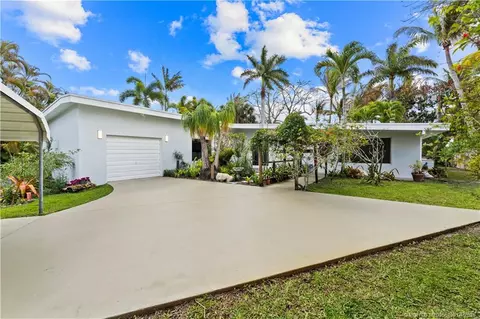 505 SW North Carolina Dr, Stuart, FL 34994