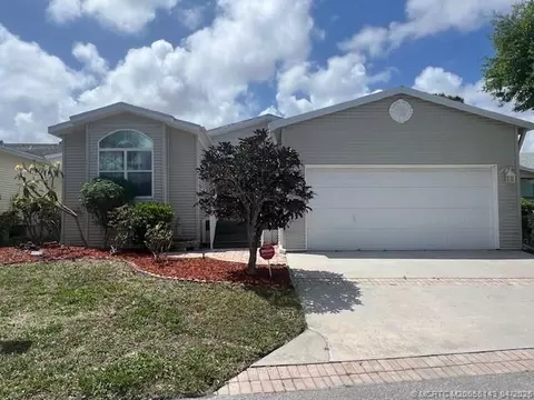 6299 Birch Ln, Lantana, FL 33462