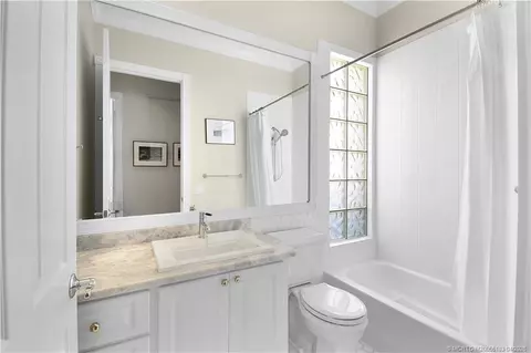 Bath - 1494 SW Balmoral Trce, Stuart, FL 34997 photo 5 of 5