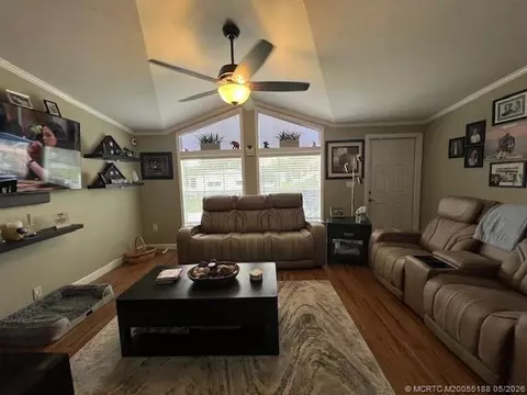 6155 N Ironwood Ln, Lantana, FL 33462
