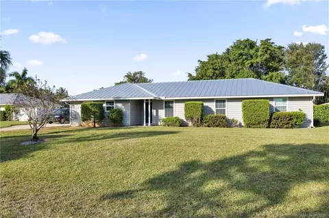 3561 SE Micanopy Ter, Stuart, FL 34997