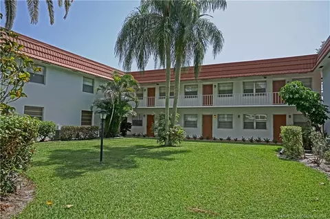 2600 SE Ocean Blvd #Q3, Stuart, FL 34996